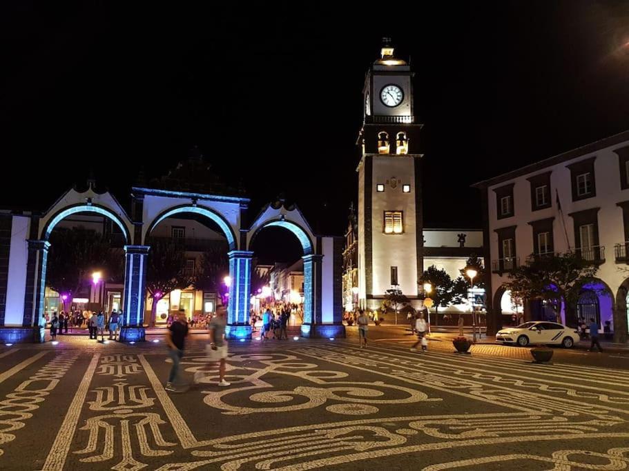 Apartamento Central Ponta Delgada Eksteriør billede